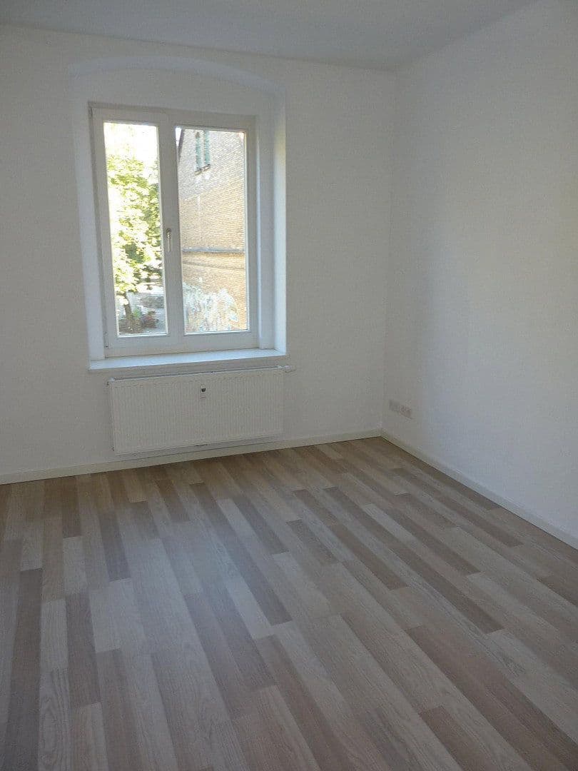Prenájom bytu 4-izbový 134 m², Jupiterstraße 22, Halle (Saale), Sasko-Anhaltsko Prenájom bytu 4-izbový 134 m², Jupiterstraße 22, Halle (Saale), Sasko-Anhaltsko