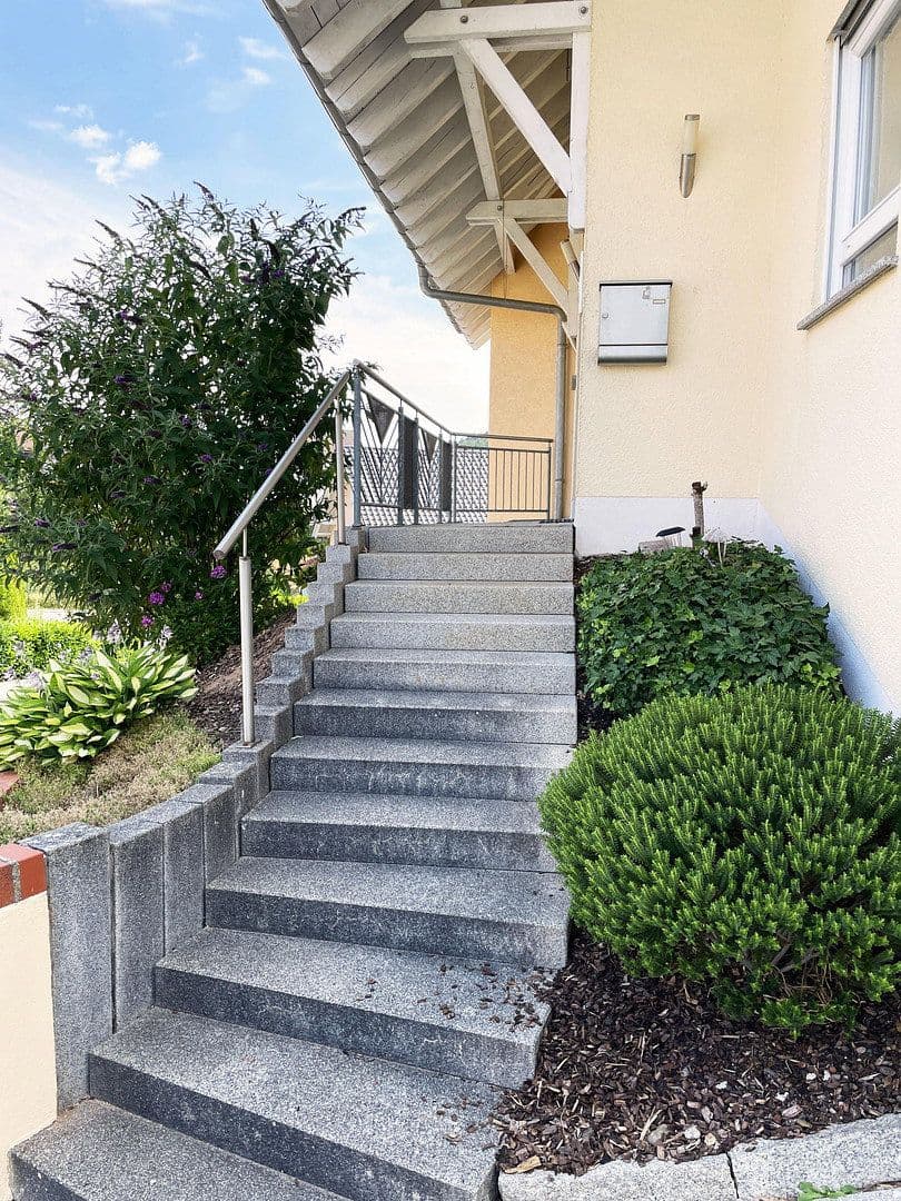 Predaj domu 290 m², pozemok 438 m², Queidersbach, Porýnie-Falcko Predaj domu 290 m², pozemok 438 m², Queidersbach, Porýnie-Falcko