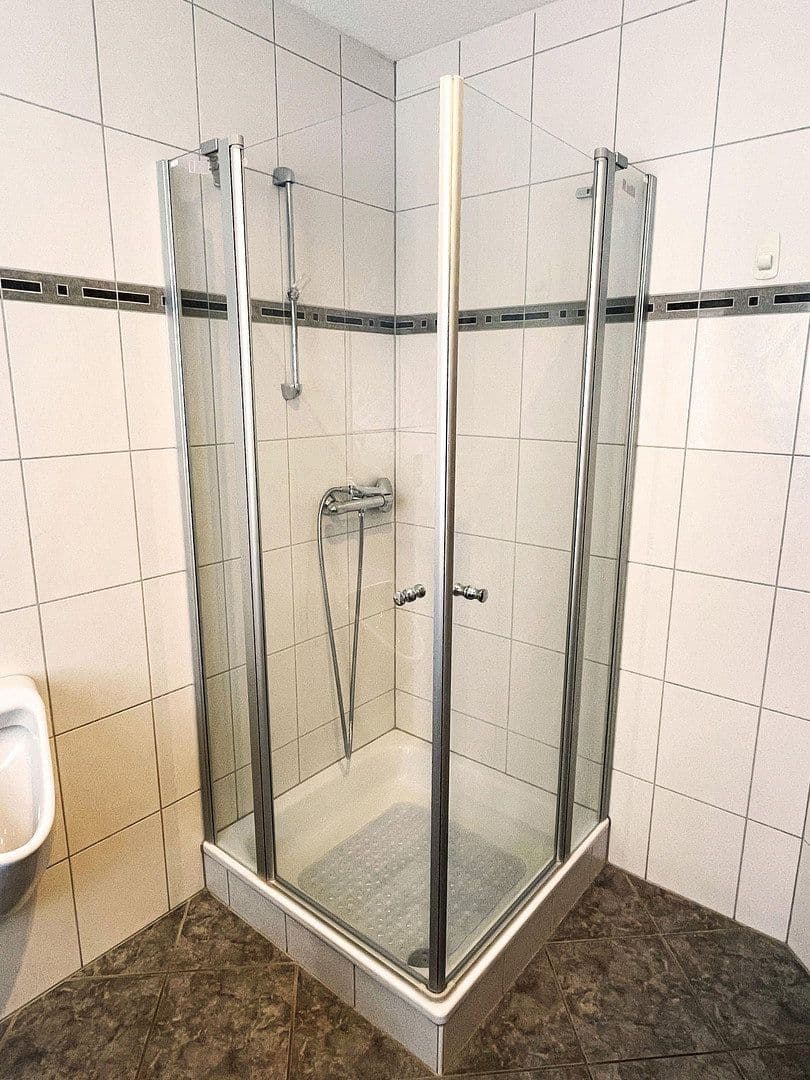 Predaj domu 290 m², pozemok 438 m², Queidersbach, Porýnie-Falcko Predaj domu 290 m², pozemok 438 m², Queidersbach, Porýnie-Falcko
