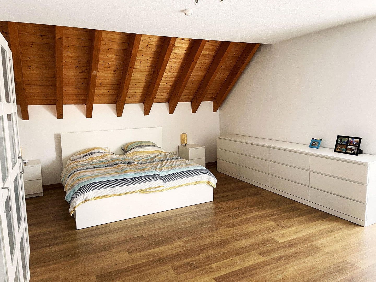 Predaj domu 290 m², pozemok 438 m², Queidersbach, Porýnie-Falcko Predaj domu 290 m², pozemok 438 m², Queidersbach, Porýnie-Falcko
