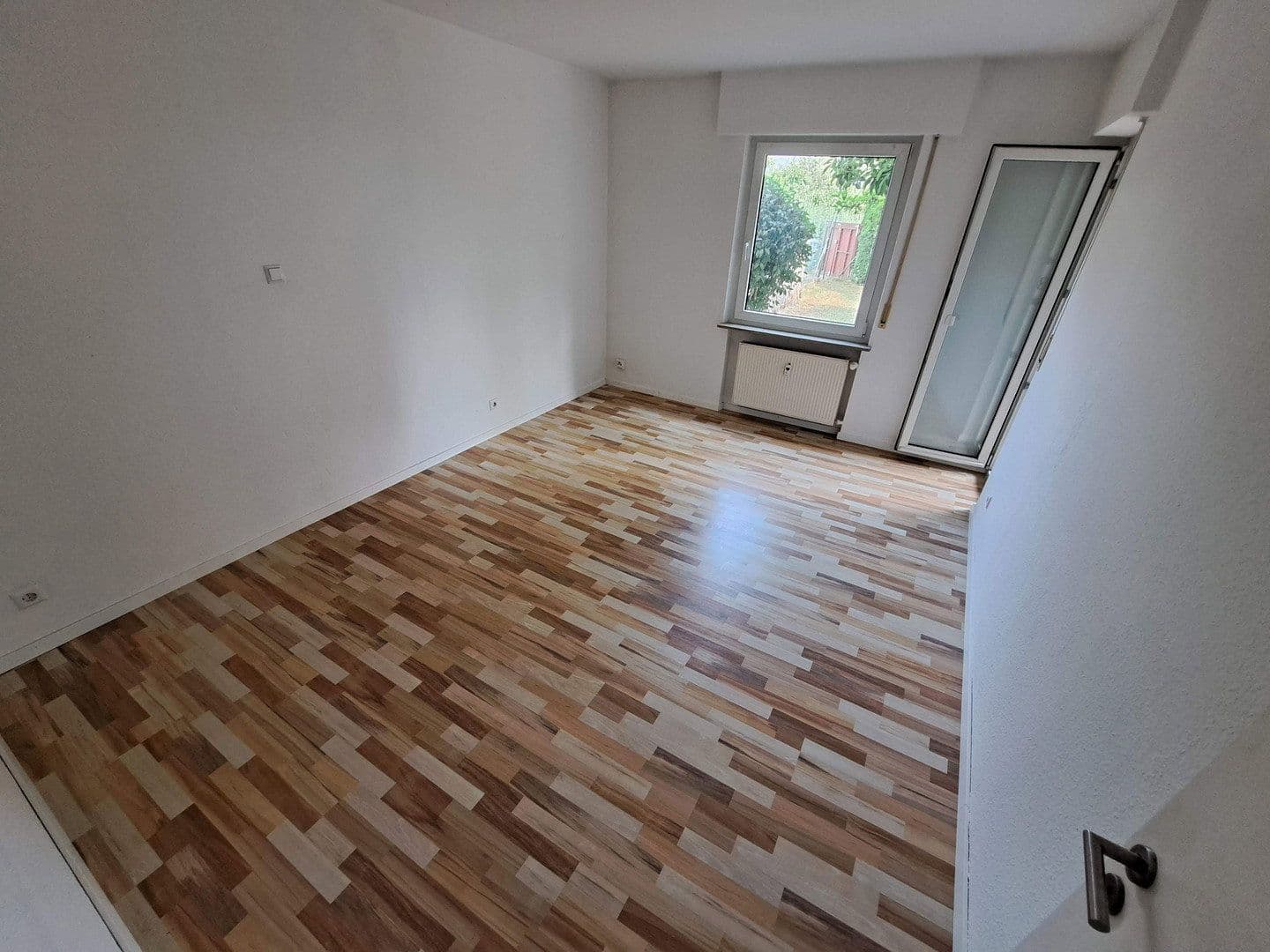 Prenájom bytu 4-izbový 88 m², Nelkenweg 14, Rudersberg, Bádensko-Wurttembersko Prenájom bytu 4-izbový 88 m², Nelkenweg 14, Rudersberg, Bádensko-Wurttembersko