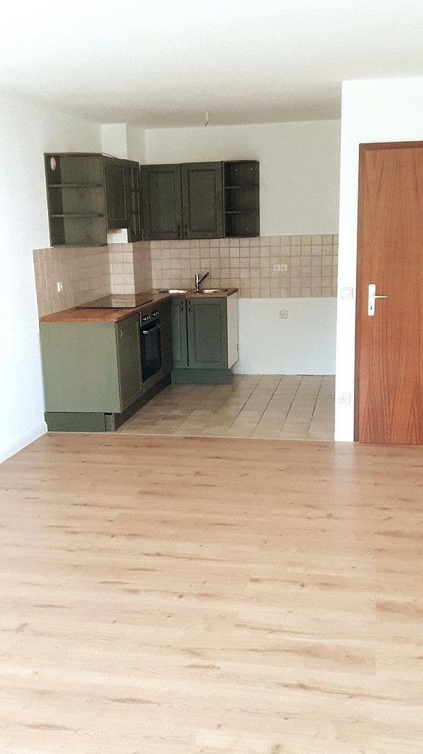 Prenájom bytu 2-izbový 49 m², Bayreuther Straße 10, Chemnitz, Sasko Prenájom bytu 2-izbový 49 m², Bayreuther Straße 10, Chemnitz, Sasko
