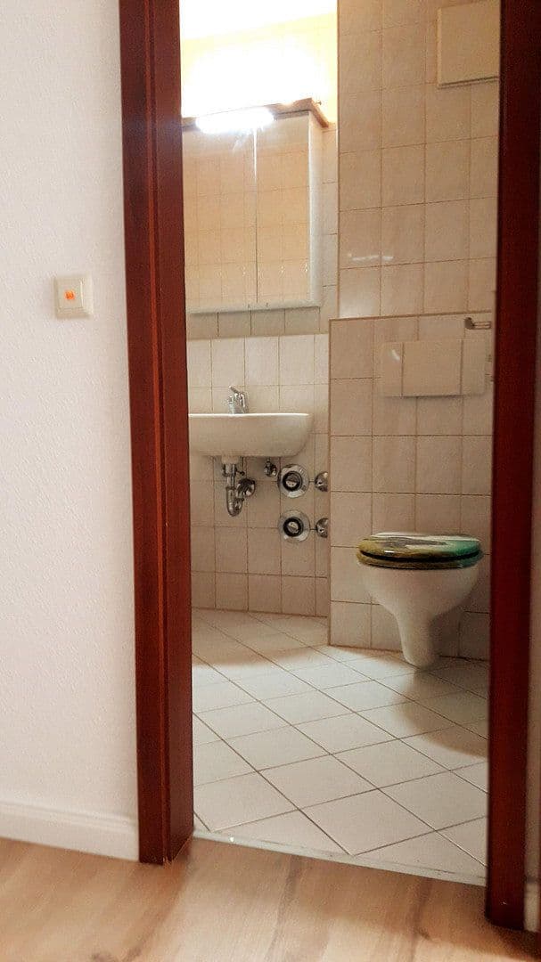 Prenájom bytu 2-izbový 49 m², Bayreuther Straße 10, Chemnitz, Sasko Prenájom bytu 2-izbový 49 m², Bayreuther Straße 10, Chemnitz, Sasko