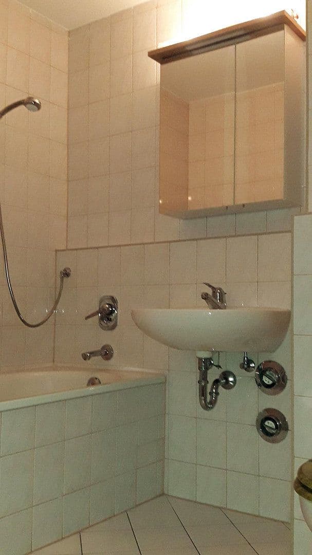 Prenájom bytu 2-izbový 49 m², Bayreuther Straße 10, Chemnitz, Sasko Prenájom bytu 2-izbový 49 m², Bayreuther Straße 10, Chemnitz, Sasko