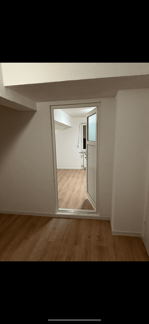 Prenájom bytu 4-izbový 94 m², Willroth, Porýnie-Falcko Prenájom bytu 4-izbový 94 m², Willroth, Porýnie-Falcko