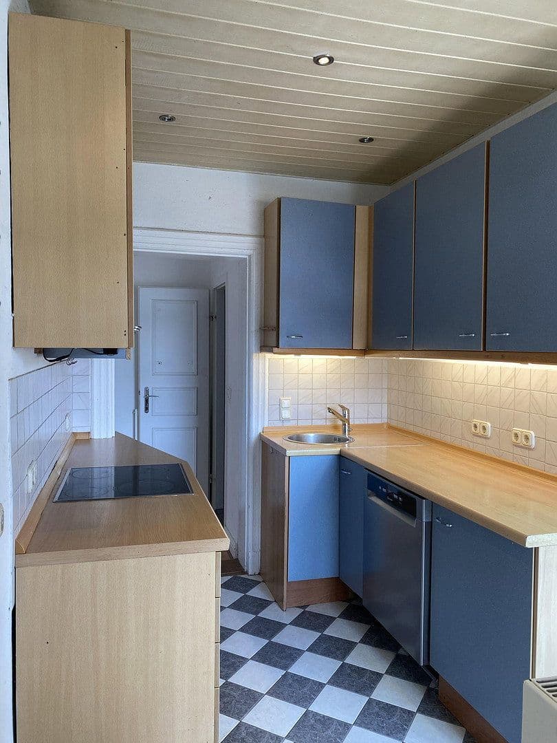 Predaj bytu 5-izbový 95 m², Kiel, Šlezvicko-Holštajnsko Predaj bytu 5-izbový 95 m², Kiel, Šlezvicko-Holštajnsko