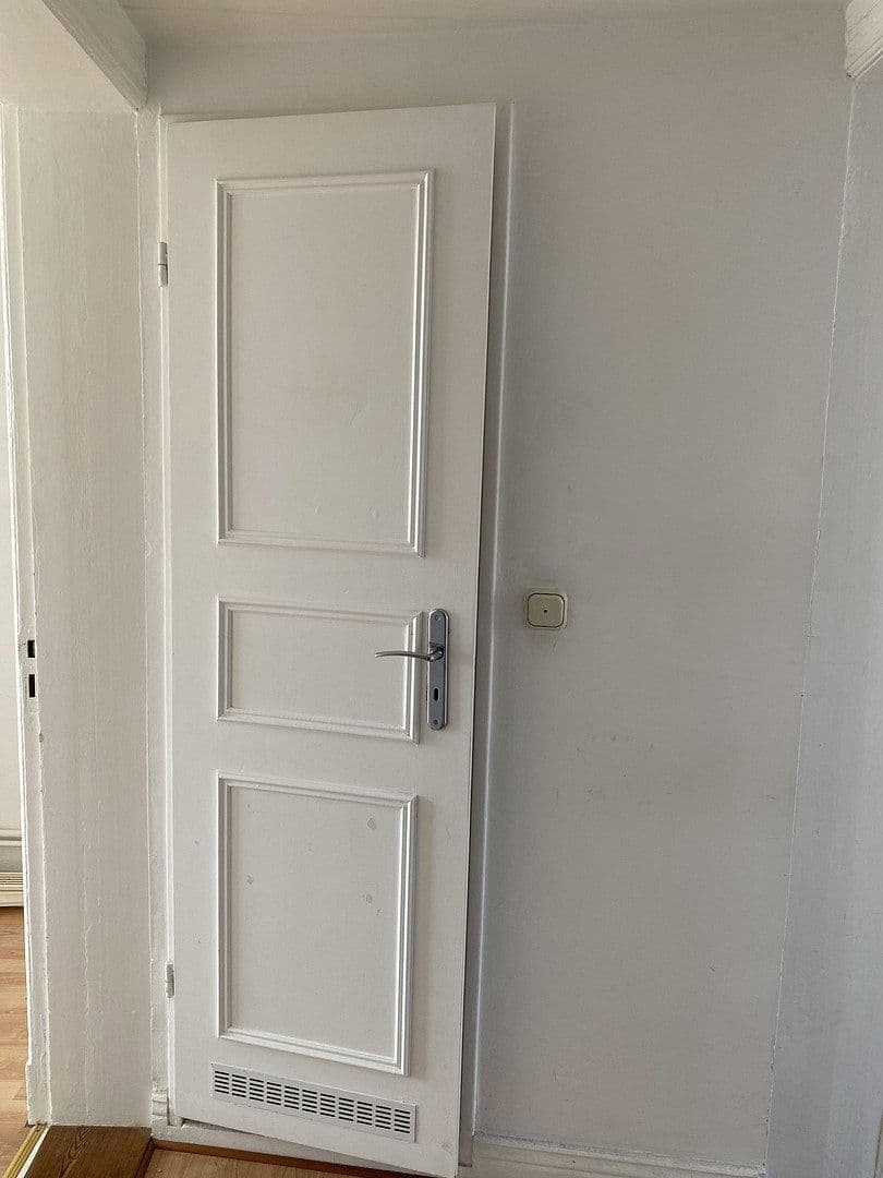 Predaj bytu 5-izbový 95 m², Kiel, Šlezvicko-Holštajnsko Predaj bytu 5-izbový 95 m², Kiel, Šlezvicko-Holštajnsko