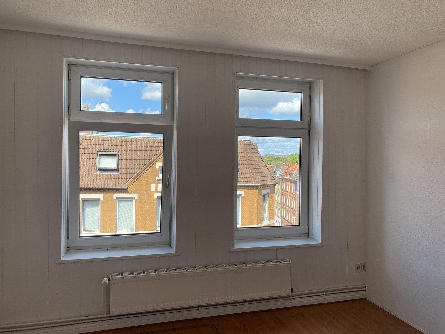 Predaj bytu 5-izbový 95 m², Kiel, Šlezvicko-Holštajnsko Predaj bytu 5-izbový 95 m², Kiel, Šlezvicko-Holštajnsko
