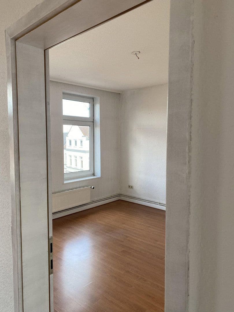 Predaj bytu 5-izbový 95 m², Kiel, Šlezvicko-Holštajnsko Predaj bytu 5-izbový 95 m², Kiel, Šlezvicko-Holštajnsko