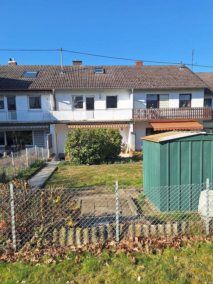 Predaj domu 97 m², pozemok 240 m², Kurfürst-Dietrich-Straße 10, Montabaur, Porýnie-Falcko Predaj domu 97 m², pozemok 240 m², Kurfürst-Dietrich-Straße 10, Montabaur, Porýnie-Falcko