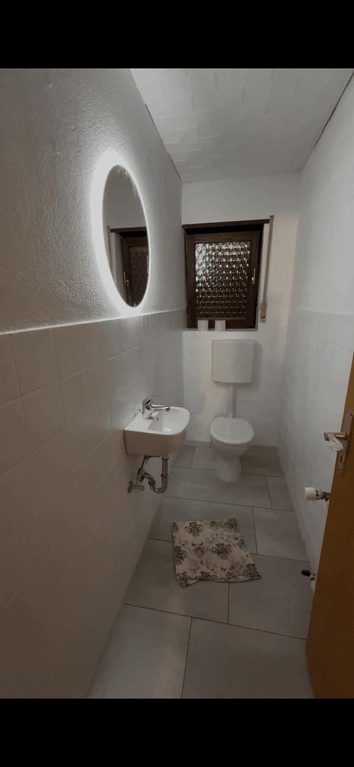 Prenájom bytu 3-izbový 105 m², Schifferstadt, Porýnie-Falcko Prenájom bytu 3-izbový 105 m², Schifferstadt, Porýnie-Falcko