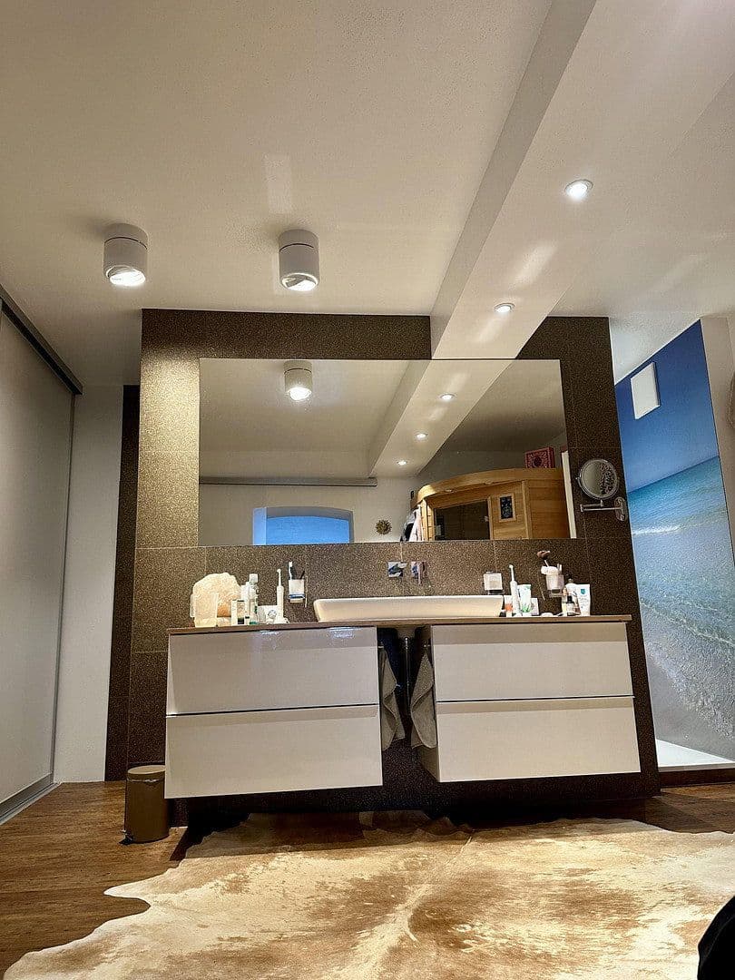 Predaj bytu 7-izbový 293 m², Biberach an der Riß, Bádensko-Wurttembersko Predaj bytu 7-izbový 293 m², Biberach an der Riß, Bádensko-Wurttembersko
