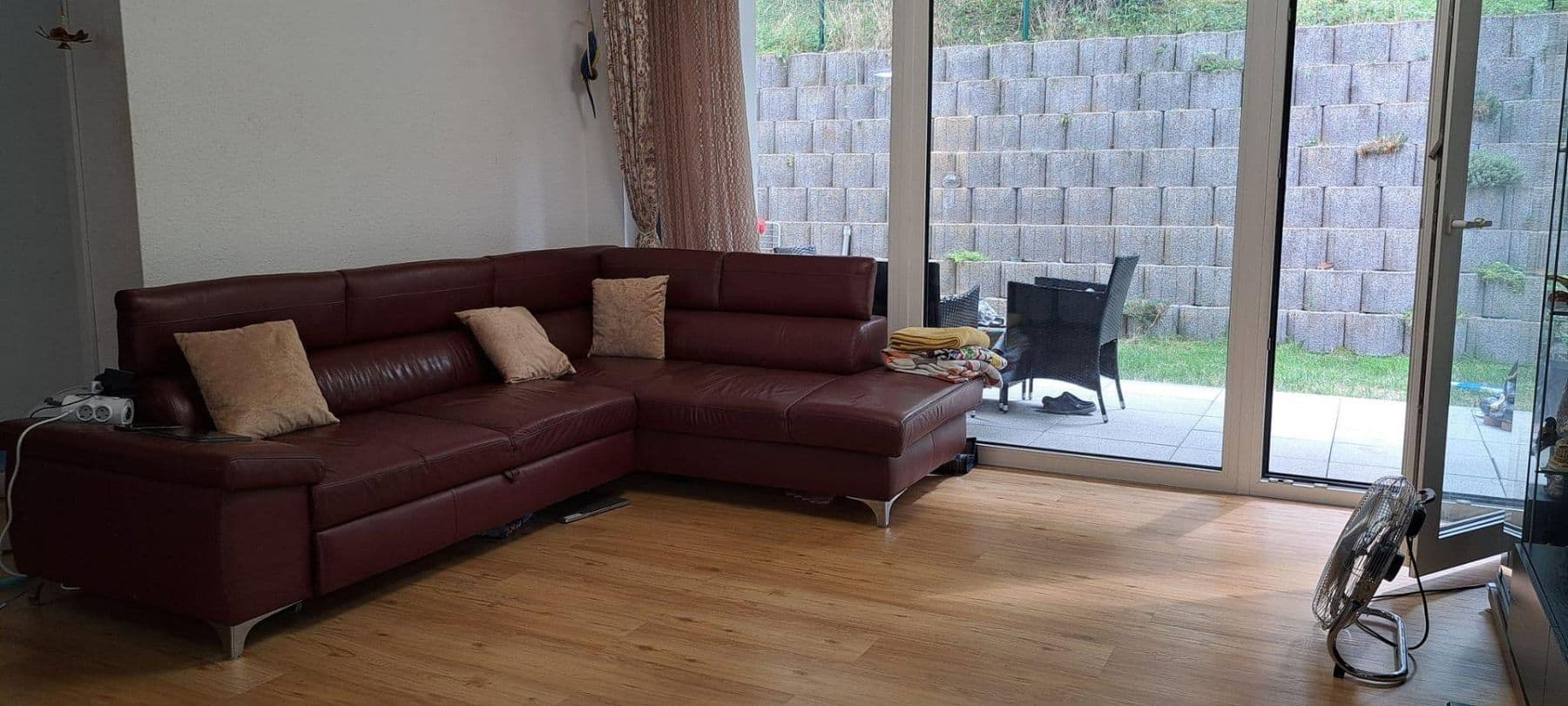 Prenájom bytu 4-izbový 100 m², Sulzbacher strasse 111, Backnang, Bádensko-Wurttembersko Prenájom bytu 4-izbový 100 m², Sulzbacher strasse 111, Backnang, Bádensko-Wurttembersko