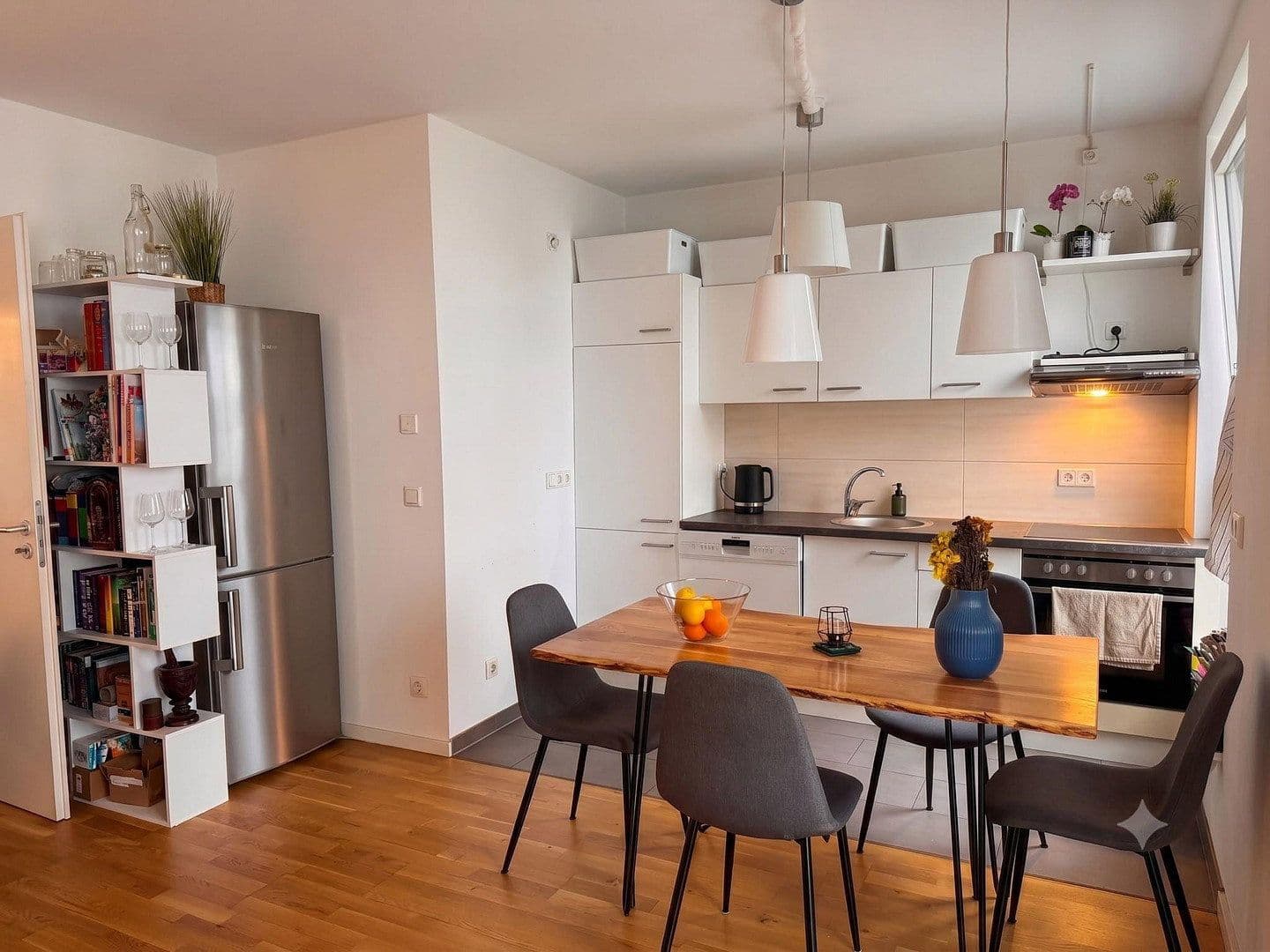 Predaj bytu 3-izbový 76 m², Gürtelstraße, Berlin, Berlín Predaj bytu 3-izbový 76 m², Gürtelstraße, Berlin, Berlín