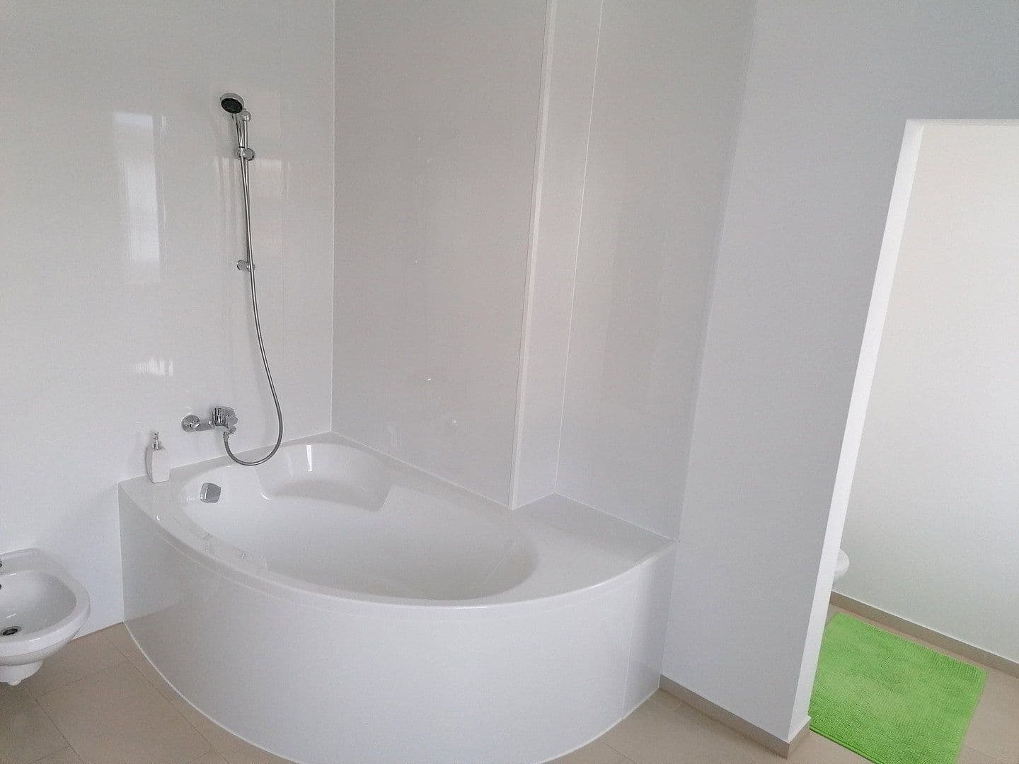 Predaj domu 234 m², pozemok 3.794 m², Boitzenburger Land, Brandenbursko Predaj domu 234 m², pozemok 3.794 m², Boitzenburger Land, Brandenbursko