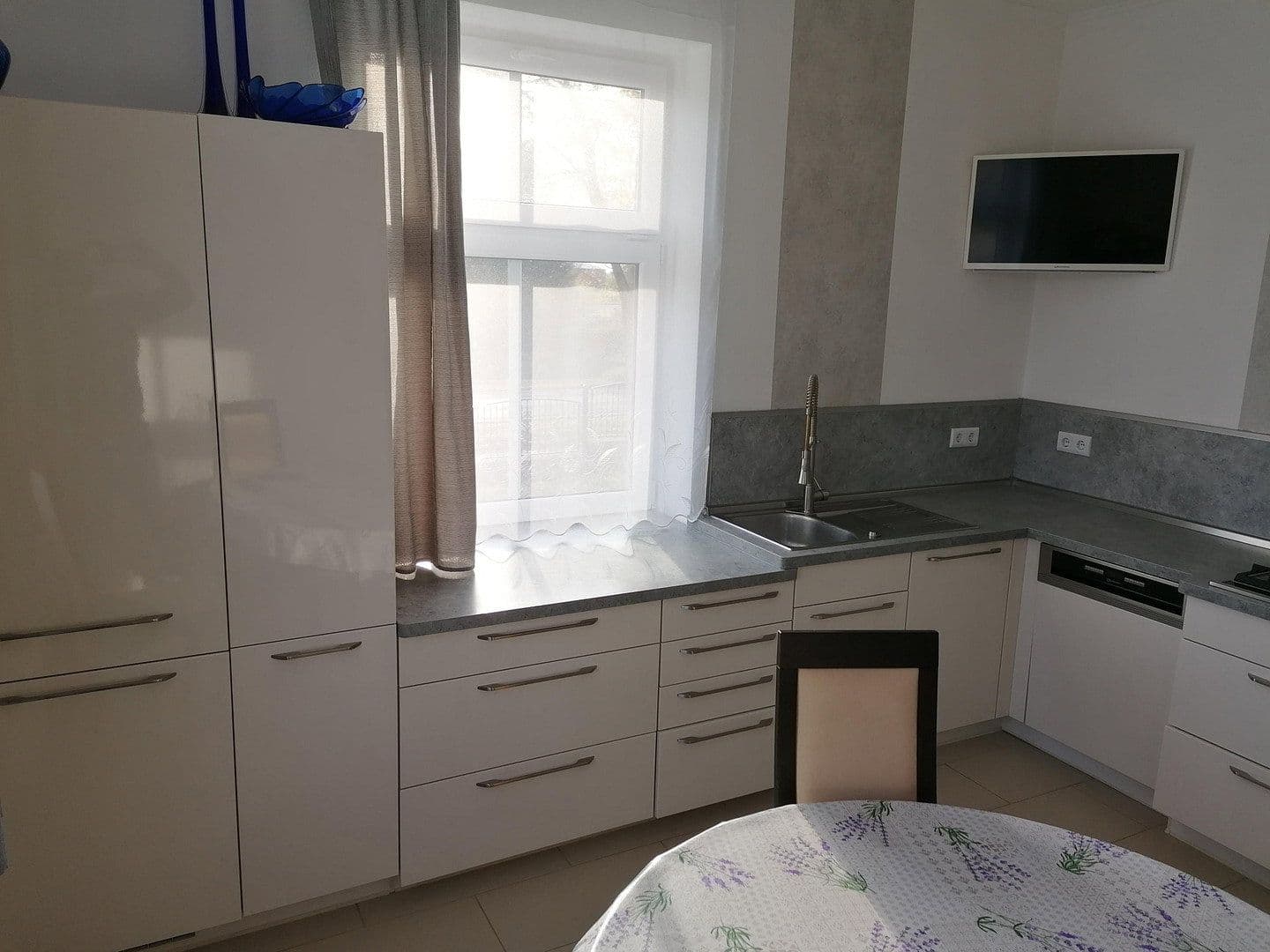 Predaj domu 234 m², pozemok 3.794 m², Boitzenburger Land, Brandenbursko Predaj domu 234 m², pozemok 3.794 m², Boitzenburger Land, Brandenbursko