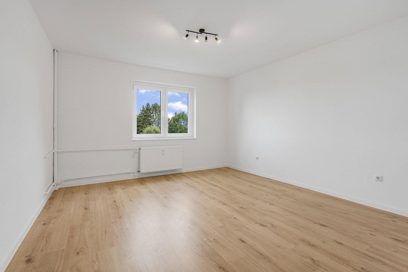 Predaj bytu 3-izbový 70 m², Mettmann, Severné Porýnie - Westfálsko Predaj bytu 3-izbový 70 m², Mettmann, Severné Porýnie - Westfálsko