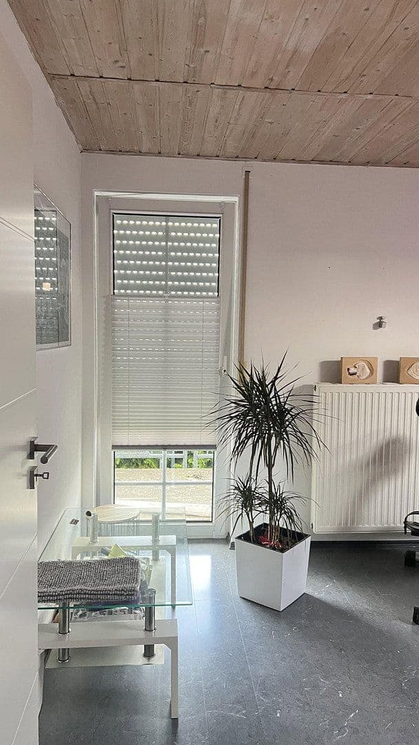 Predaj domu 165 m², pozemok 922 m², Königheim, Bádensko-Wurttembersko Predaj domu 165 m², pozemok 922 m², Königheim, Bádensko-Wurttembersko