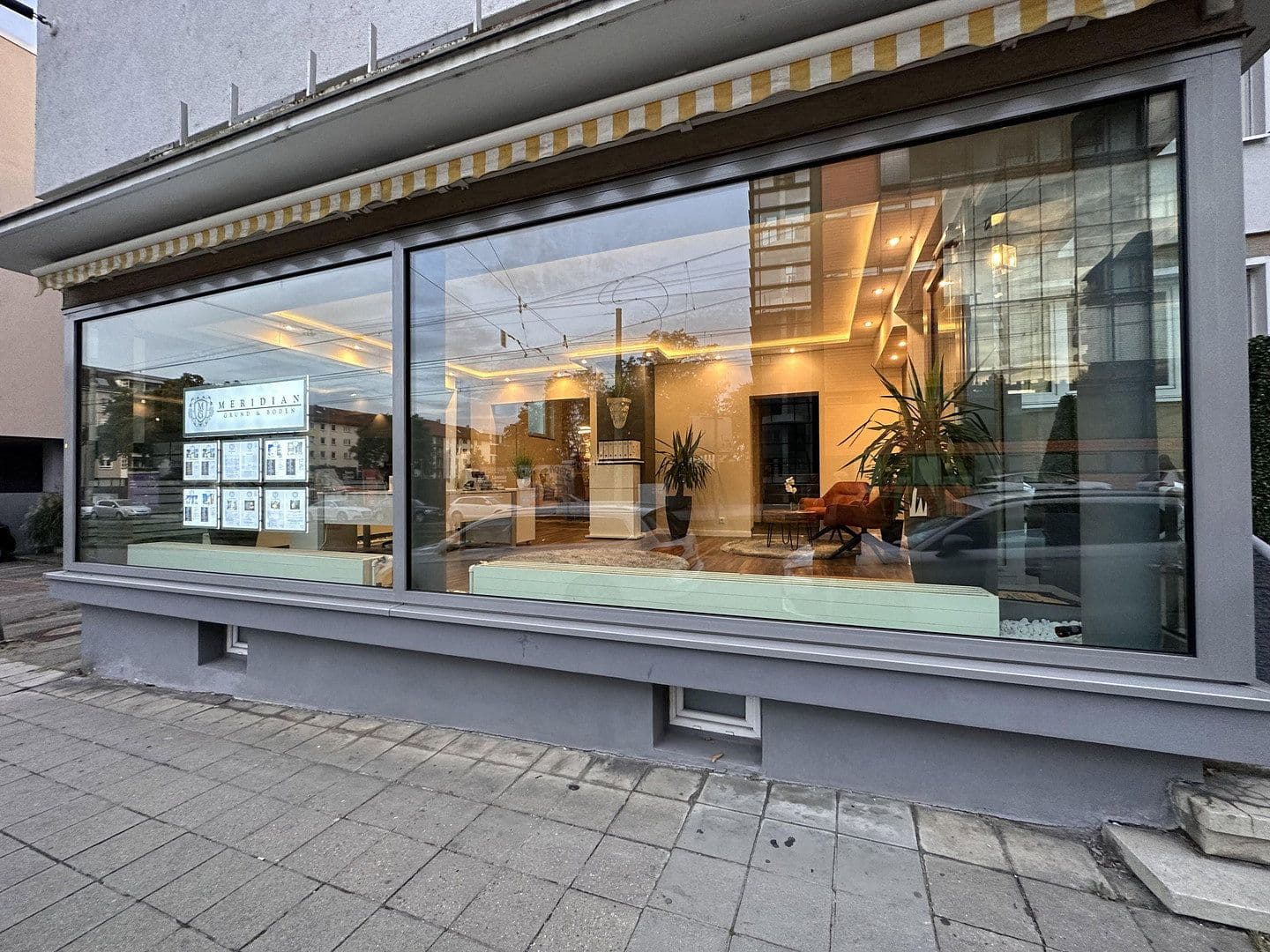 Prenájom kancelárie 140 m², Seidenstraße 61, Stuttgart, Bádensko-Wurttembersko Prenájom kancelárie 140 m², Seidenstraße 61, Stuttgart, Bádensko-Wurttembersko