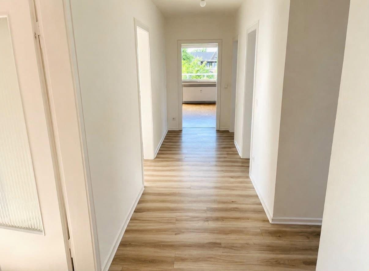 Prenájom bytu 3-izbový 80 m², Bad Oeynhausen, Severné Porýnie - Westfálsko Prenájom bytu 3-izbový 80 m², Bad Oeynhausen, Severné Porýnie - Westfálsko