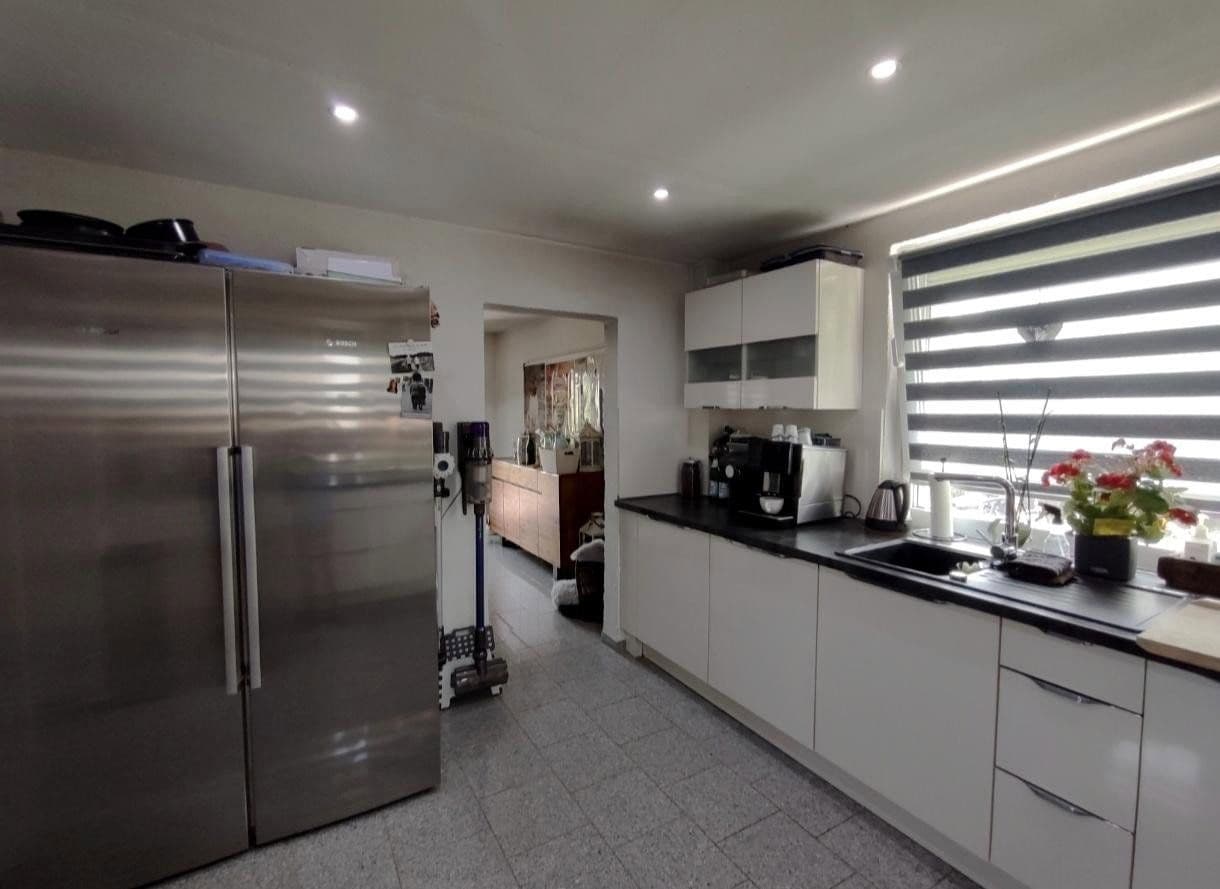 Predaj domu 100 m², pozemok 349 m², Weinsberg, Bádensko-Wurttembersko Predaj domu 100 m², pozemok 349 m², Weinsberg, Bádensko-Wurttembersko