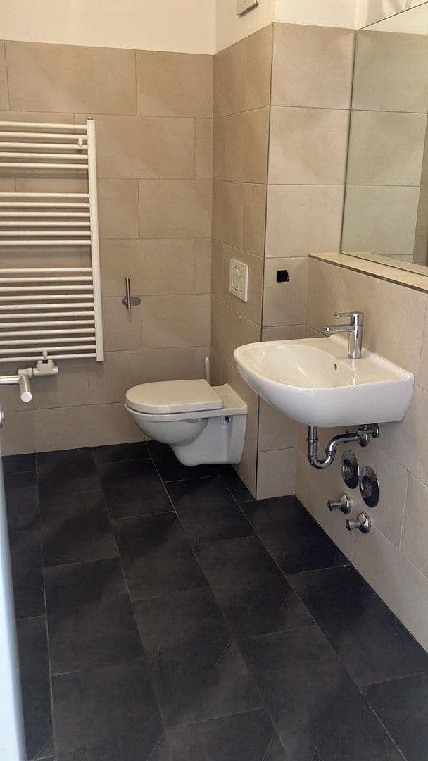 Predaj bytu 2-izbový 50 m², Rigaer Straße 67, Berlin, Berlín Predaj bytu 2-izbový 50 m², Rigaer Straße 67, Berlin, Berlín