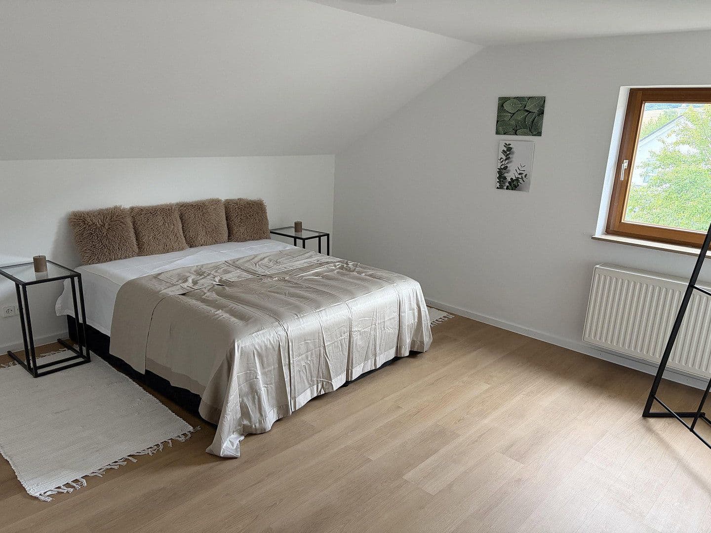 Prenájom bytu 3-izbový 100 m², Ratshausen, Bádensko-Wurttembersko Prenájom bytu 3-izbový 100 m², Ratshausen, Bádensko-Wurttembersko