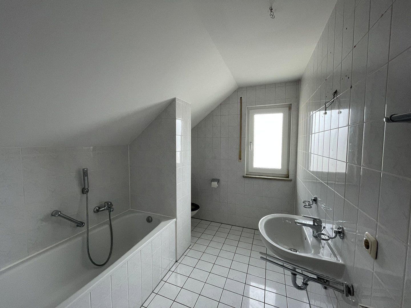 Predaj bytu 4-izbový 89 m², Bert-Brecht-Straße 8, Eching, Bavorsko Predaj bytu 4-izbový 89 m², Bert-Brecht-Straße 8, Eching, Bavorsko