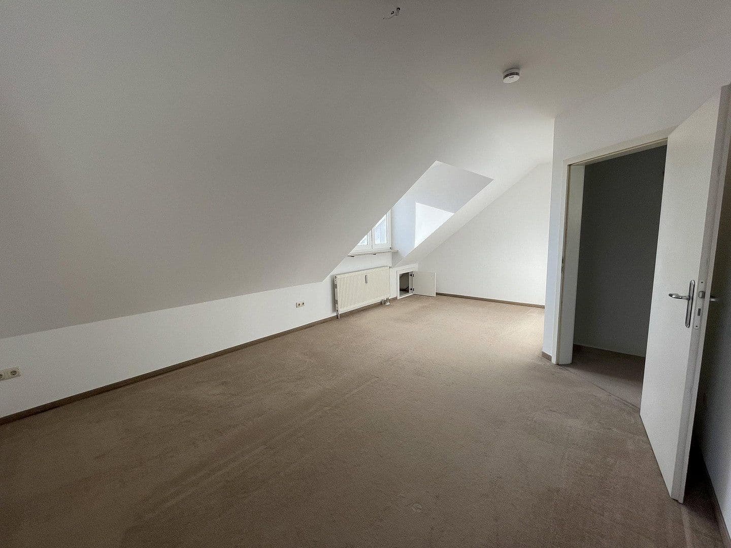 Predaj bytu 4-izbový 89 m², Bert-Brecht-Straße 8, Eching, Bavorsko Predaj bytu 4-izbový 89 m², Bert-Brecht-Straße 8, Eching, Bavorsko