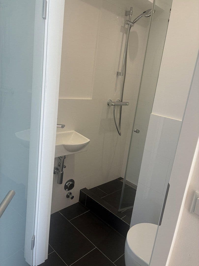 Prenájom bytu 1-izbový 22 m², Hamburg, Hamburg Prenájom bytu 1-izbový 22 m², Hamburg, Hamburg