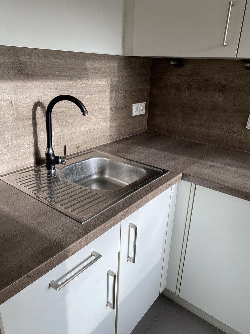 Prenájom bytu 1-izbový 32 m², Grafing, Bavorsko Prenájom bytu 1-izbový 32 m², Grafing, Bavorsko