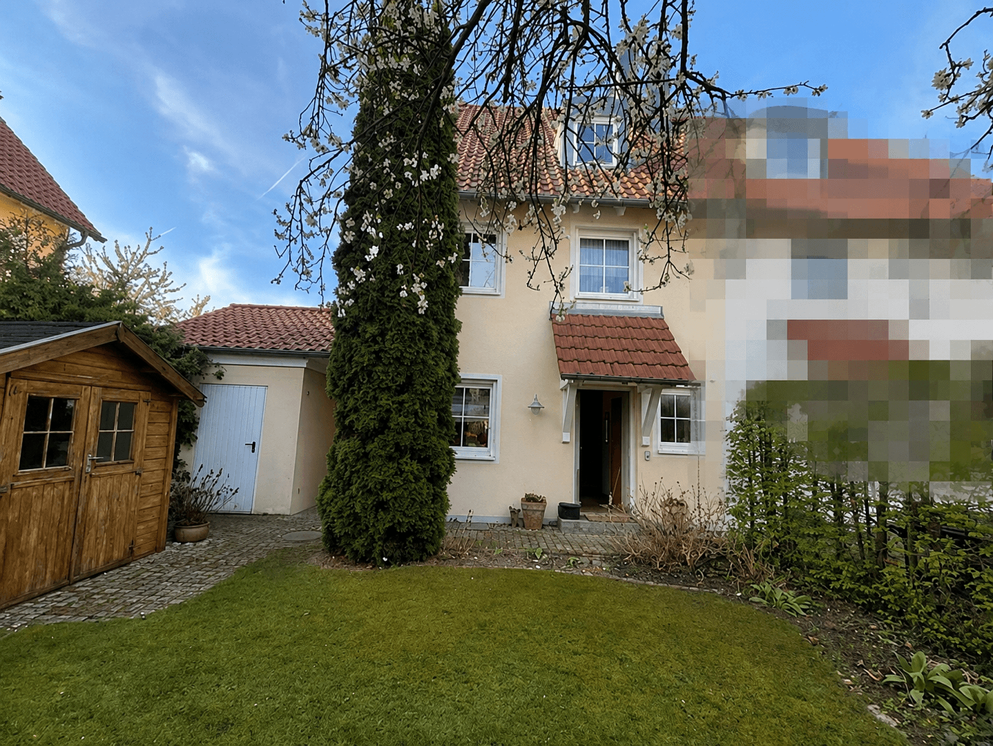 Predaj domu 156 m², pozemok 372 m², Markt Indersdorf, Bavorsko Predaj domu 156 m², pozemok 372 m², Markt Indersdorf, Bavorsko