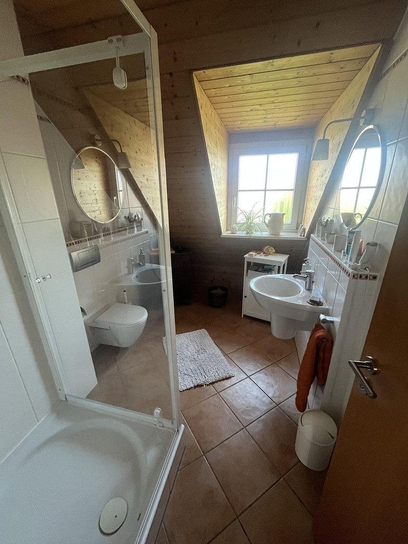 Predaj domu 156 m², pozemok 372 m², Markt Indersdorf, Bavorsko Predaj domu 156 m², pozemok 372 m², Markt Indersdorf, Bavorsko