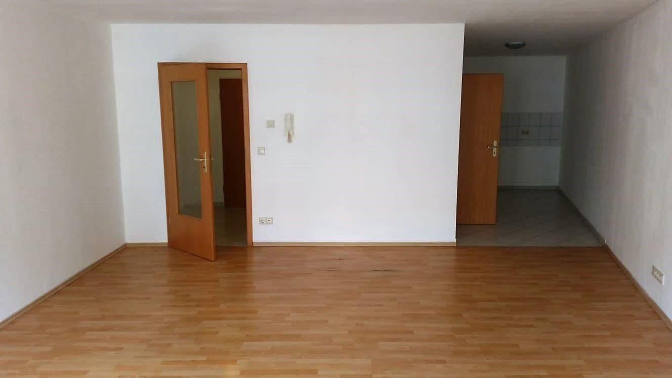 Prenájom bytu 1-izbový 56 m², Hauptstr. 9, Waltershausen, Durínsko Prenájom bytu 1-izbový 56 m², Hauptstr. 9, Waltershausen, Durínsko