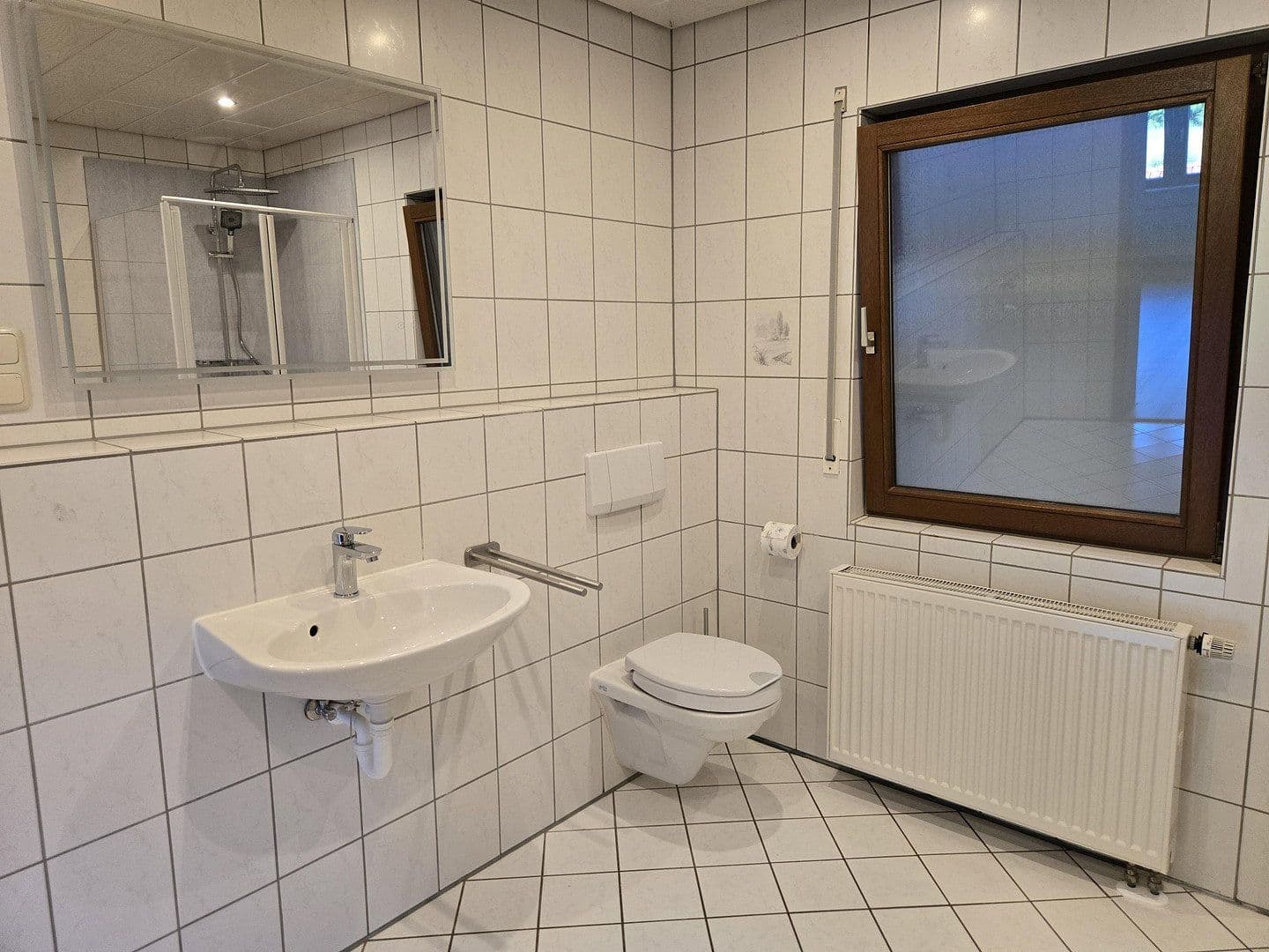 Predaj domu 216 m², pozemok 549 m², Gelnhausen, Hesensko Predaj domu 216 m², pozemok 549 m², Gelnhausen, Hesensko