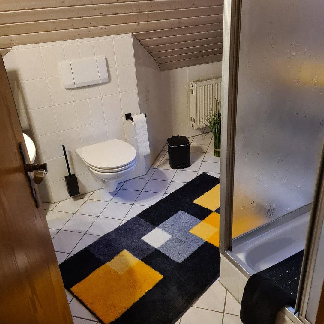 Predaj domu 216 m², pozemok 549 m², Gelnhausen, Hesensko Predaj domu 216 m², pozemok 549 m², Gelnhausen, Hesensko