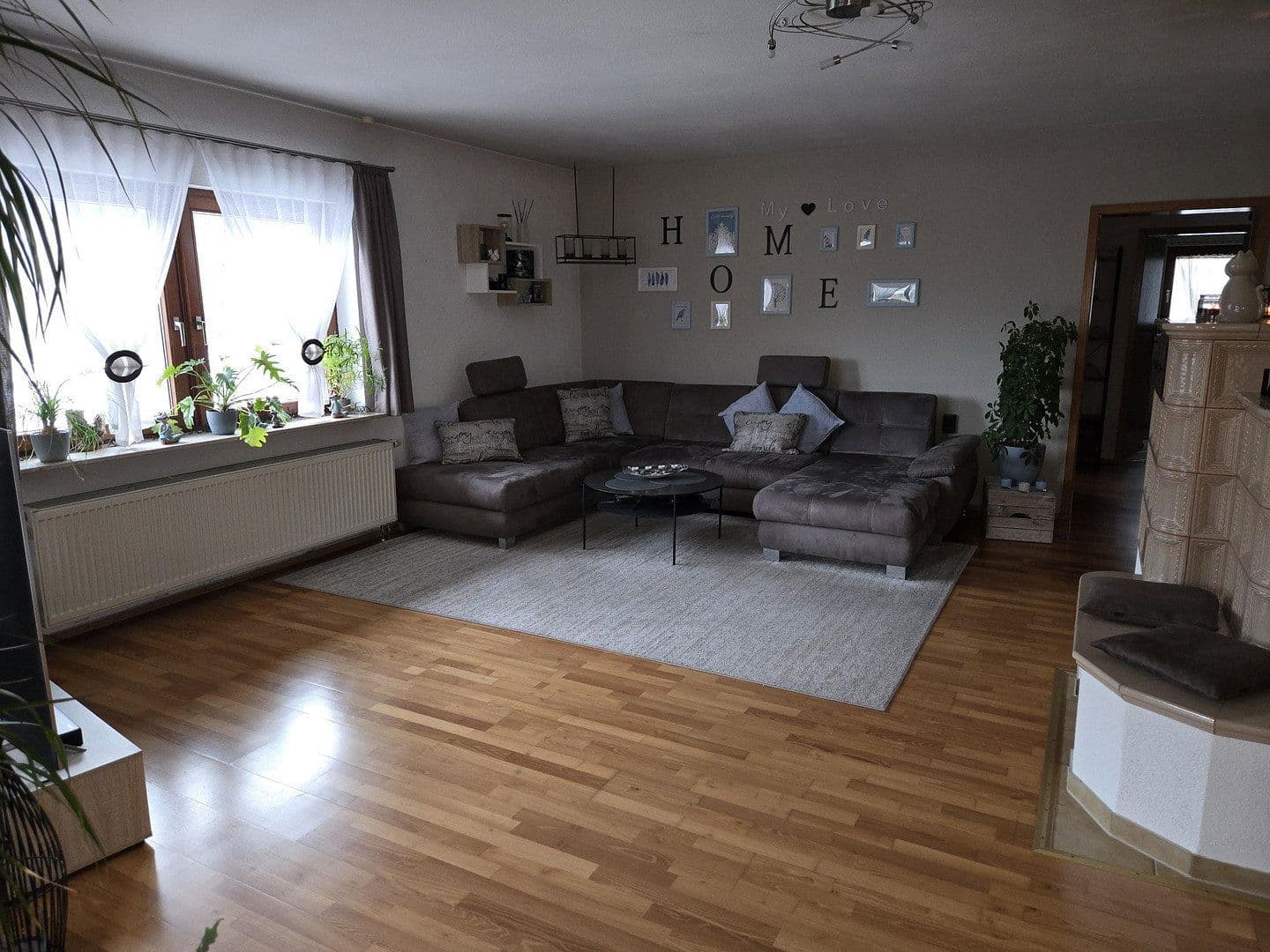Predaj domu 216 m², pozemok 549 m², Gelnhausen, Hesensko Predaj domu 216 m², pozemok 549 m², Gelnhausen, Hesensko