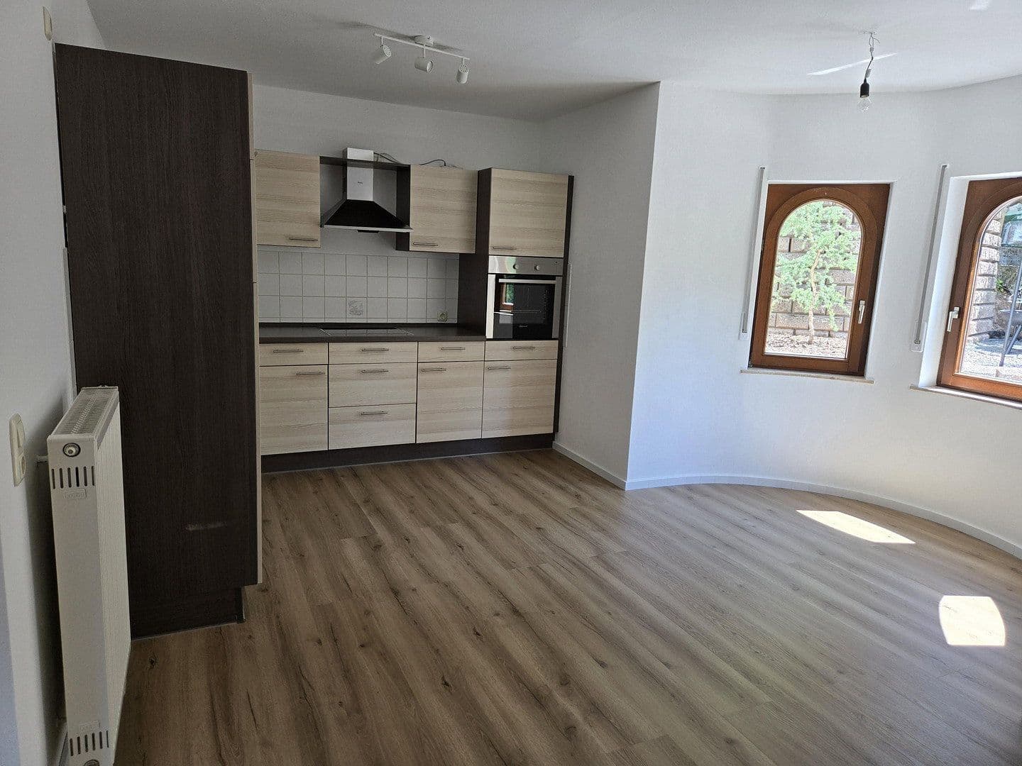 Predaj domu 216 m², pozemok 549 m², Gelnhausen, Hesensko Predaj domu 216 m², pozemok 549 m², Gelnhausen, Hesensko