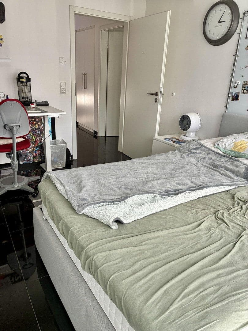Prenájom domu 147 m², pozemok 355 m², Schlehenstraße 8, Unterschleißheim-Hollern, Bavorsko Prenájom domu 147 m², pozemok 355 m², Schlehenstraße 8, Unterschleißheim-Hollern, Bavorsko
