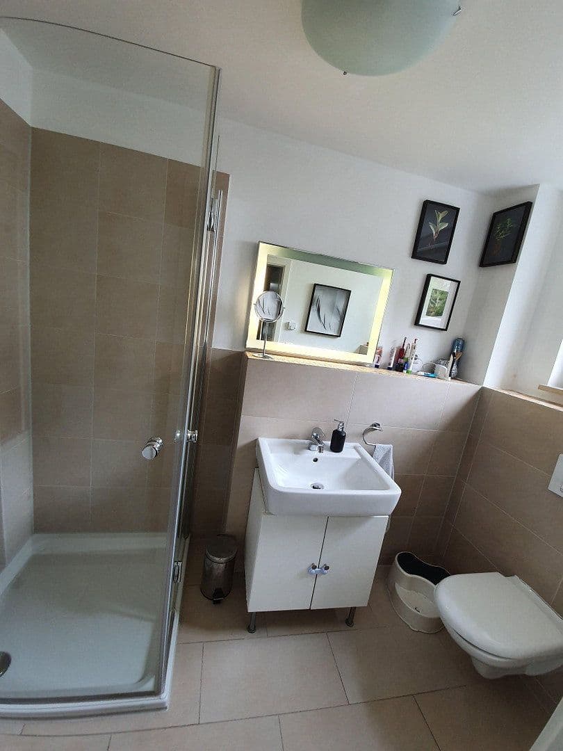 Prenájom domu 147 m², pozemok 355 m², Schlehenstraße 8, Unterschleißheim-Hollern, Bavorsko Prenájom domu 147 m², pozemok 355 m², Schlehenstraße 8, Unterschleißheim-Hollern, Bavorsko