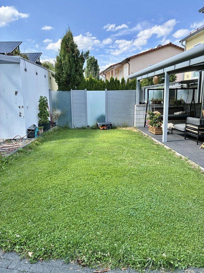 Prenájom domu 147 m², pozemok 355 m², Schlehenstraße 8, Unterschleißheim-Hollern, Bavorsko Prenájom domu 147 m², pozemok 355 m², Schlehenstraße 8, Unterschleißheim-Hollern, Bavorsko
