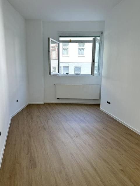 Predaj bytu 3-izbový 73 m², Andernacherstr. 4, Koblenz, Porýnie-Falcko Predaj bytu 3-izbový 73 m², Andernacherstr. 4, Koblenz, Porýnie-Falcko