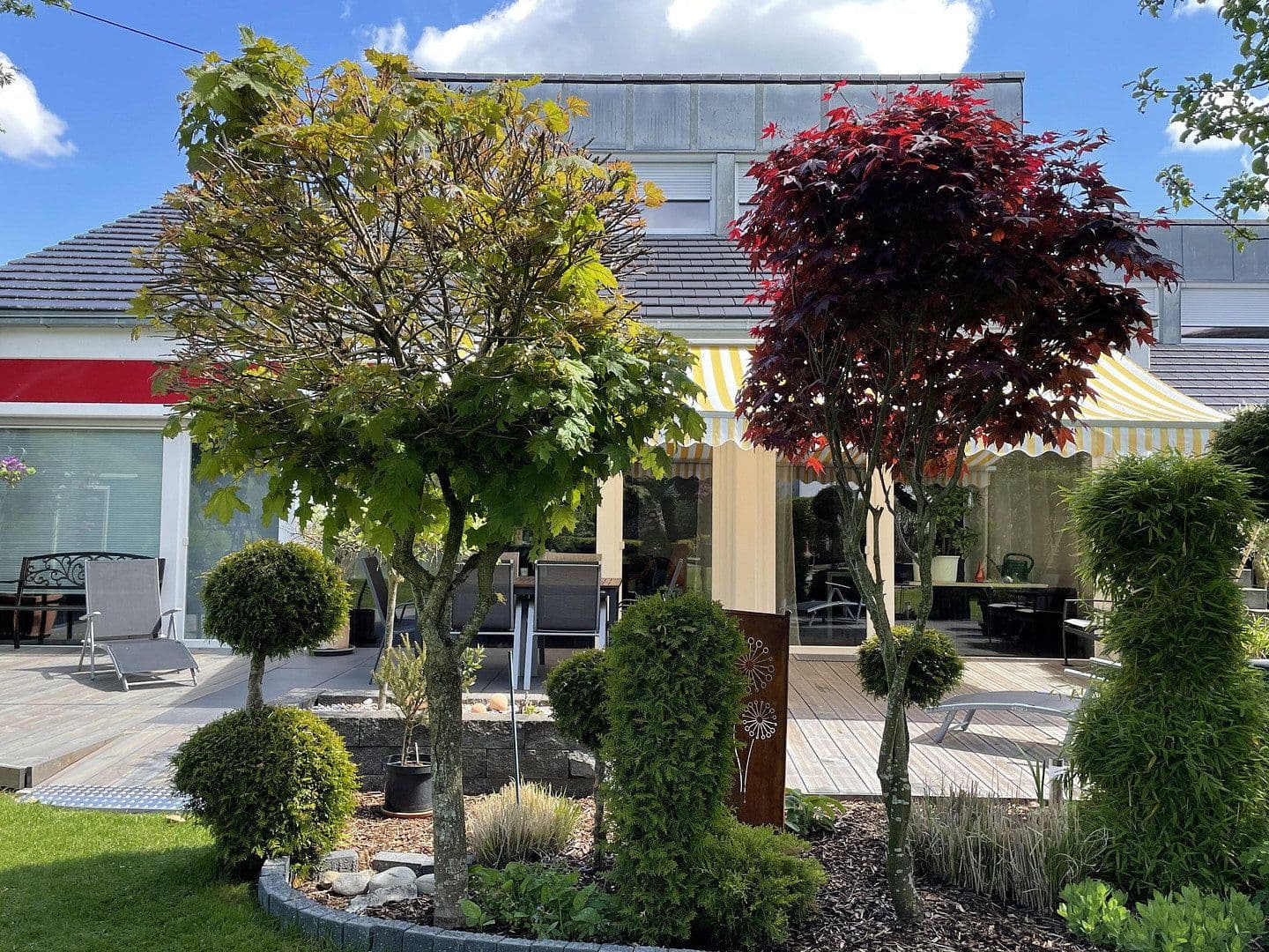Predaj domu 351 m², pozemok 2.442 m², Weißenhorn, Bavorsko Predaj domu 351 m², pozemok 2.442 m², Weißenhorn, Bavorsko