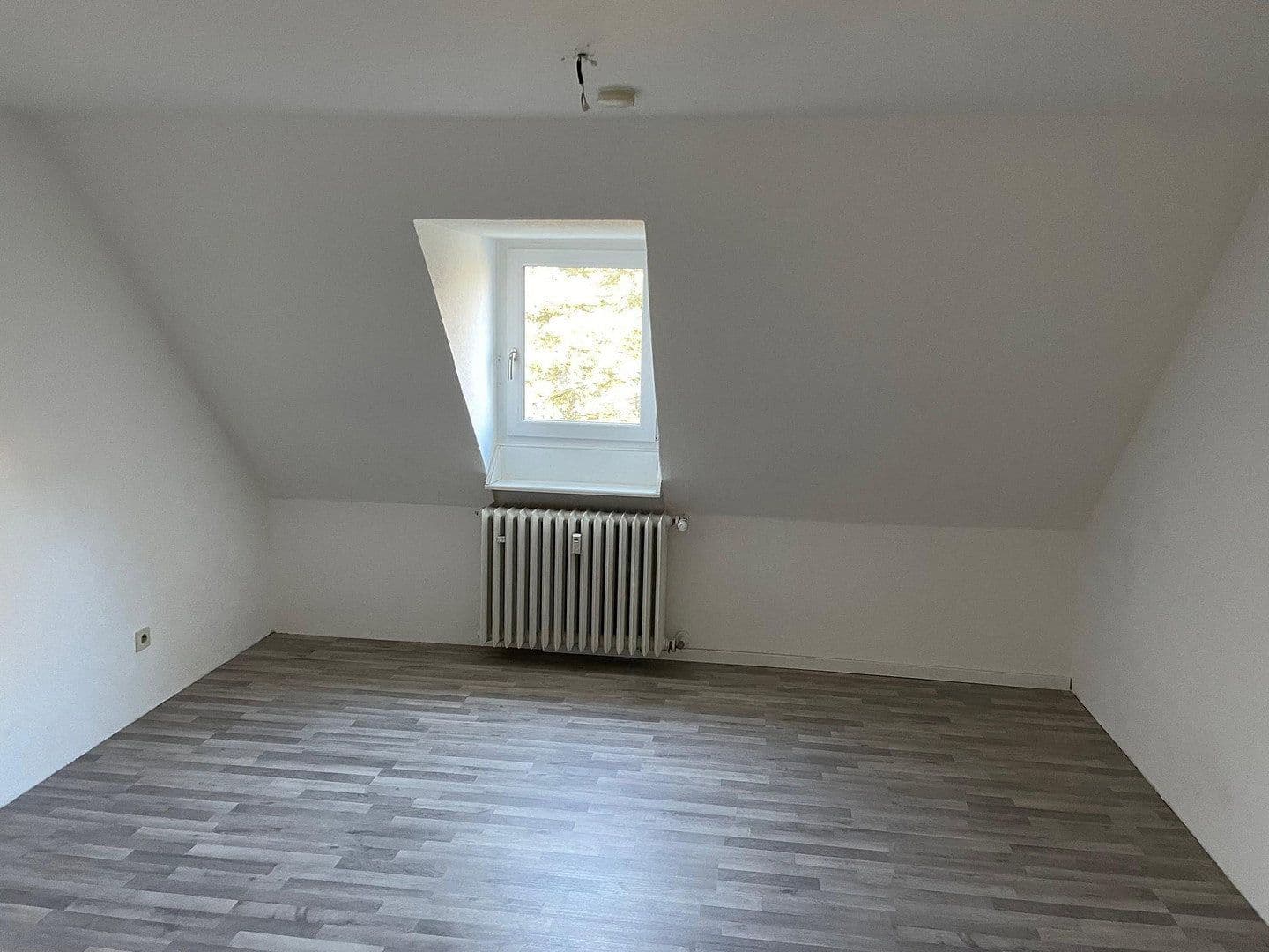 Prenájom bytu 3-izbový 68 m², Theoderichstraße 10, Bochum, Severné Porýnie - Westfálsko Prenájom bytu 3-izbový 68 m², Theoderichstraße 10, Bochum, Severné Porýnie - Westfálsko