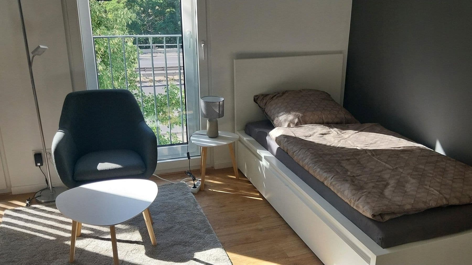 Prenájom bytu 1-izbový 27 m², Rembrandtstraße 20, Berlin, Berlín Prenájom bytu 1-izbový 27 m², Rembrandtstraße 20, Berlin, Berlín
