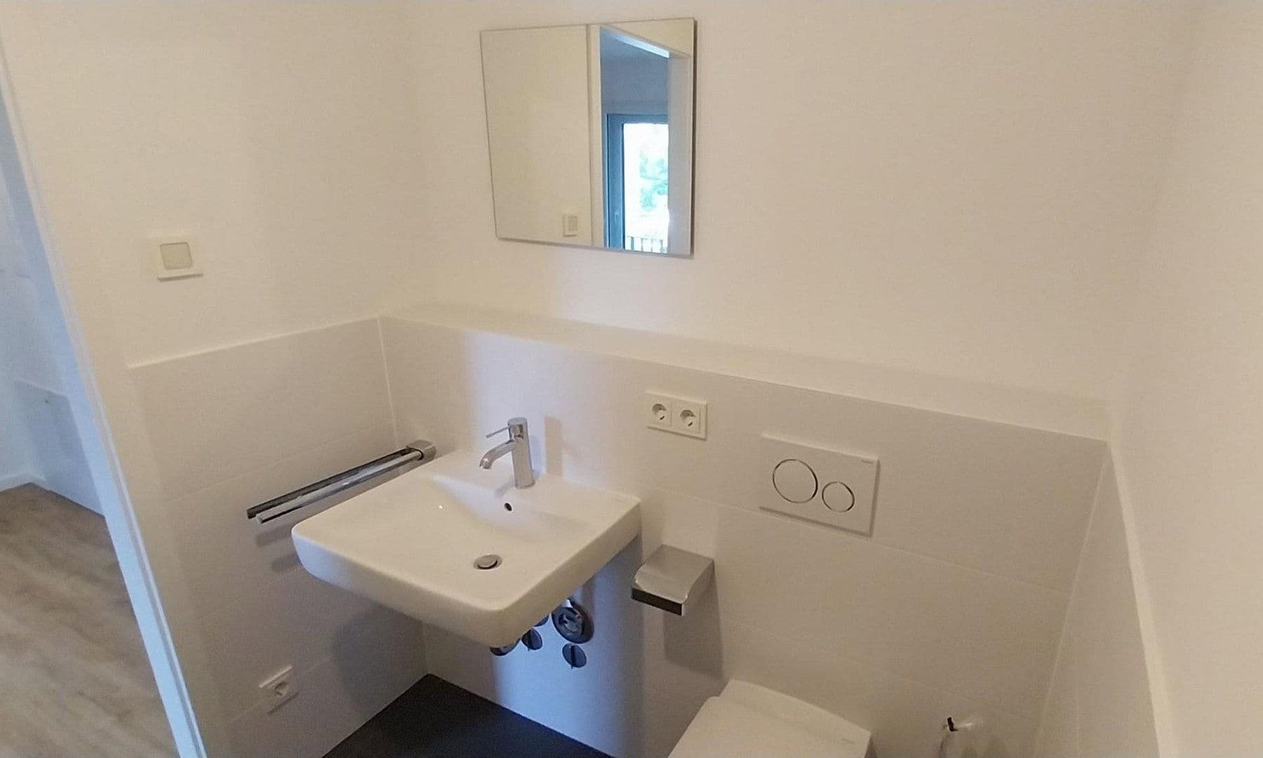 Prenájom bytu 1-izbový 27 m², Rembrandtstraße 20, Berlin, Berlín Prenájom bytu 1-izbový 27 m², Rembrandtstraße 20, Berlin, Berlín