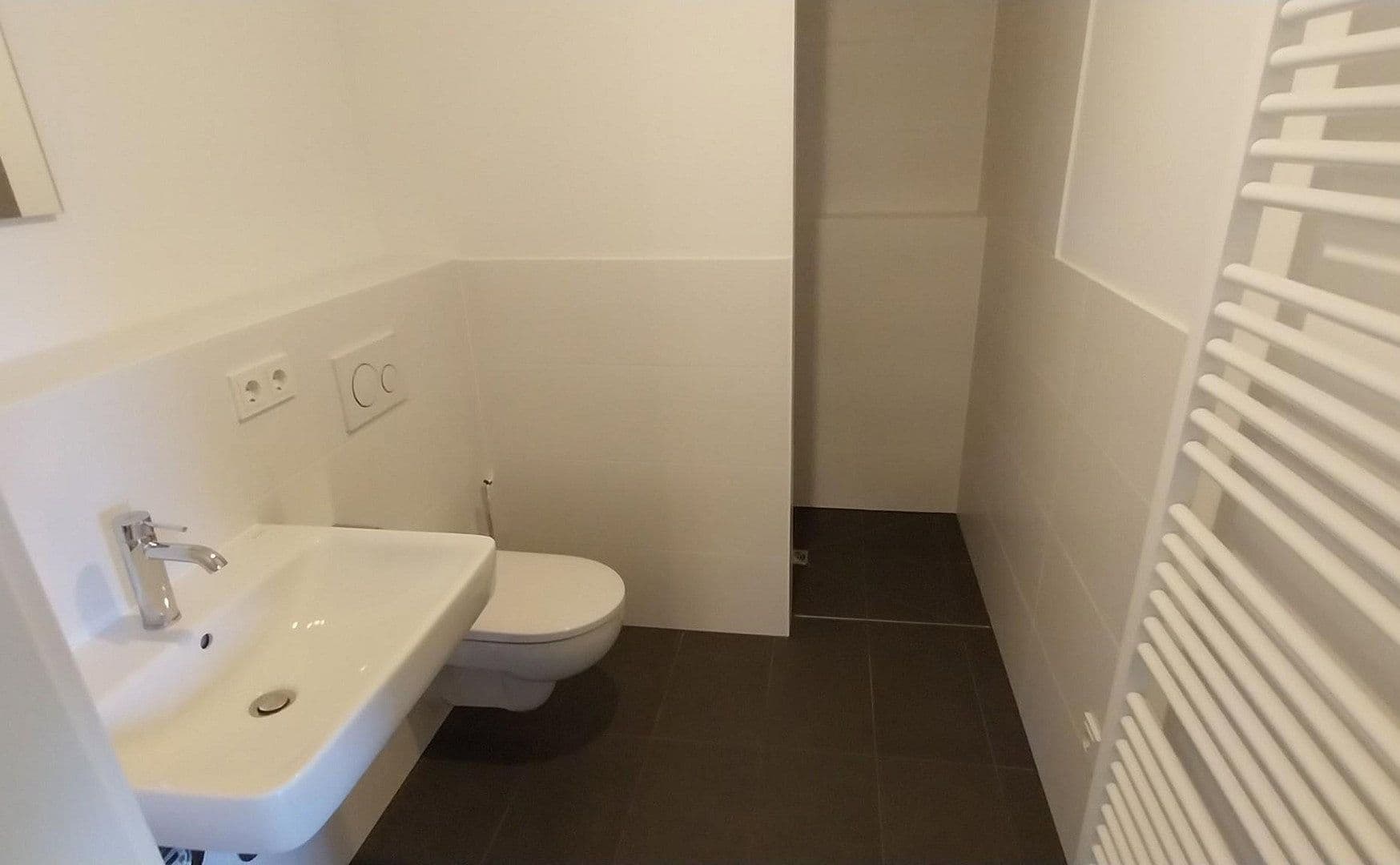 Prenájom bytu 1-izbový 27 m², Rembrandtstraße 20, Berlin, Berlín Prenájom bytu 1-izbový 27 m², Rembrandtstraße 20, Berlin, Berlín
