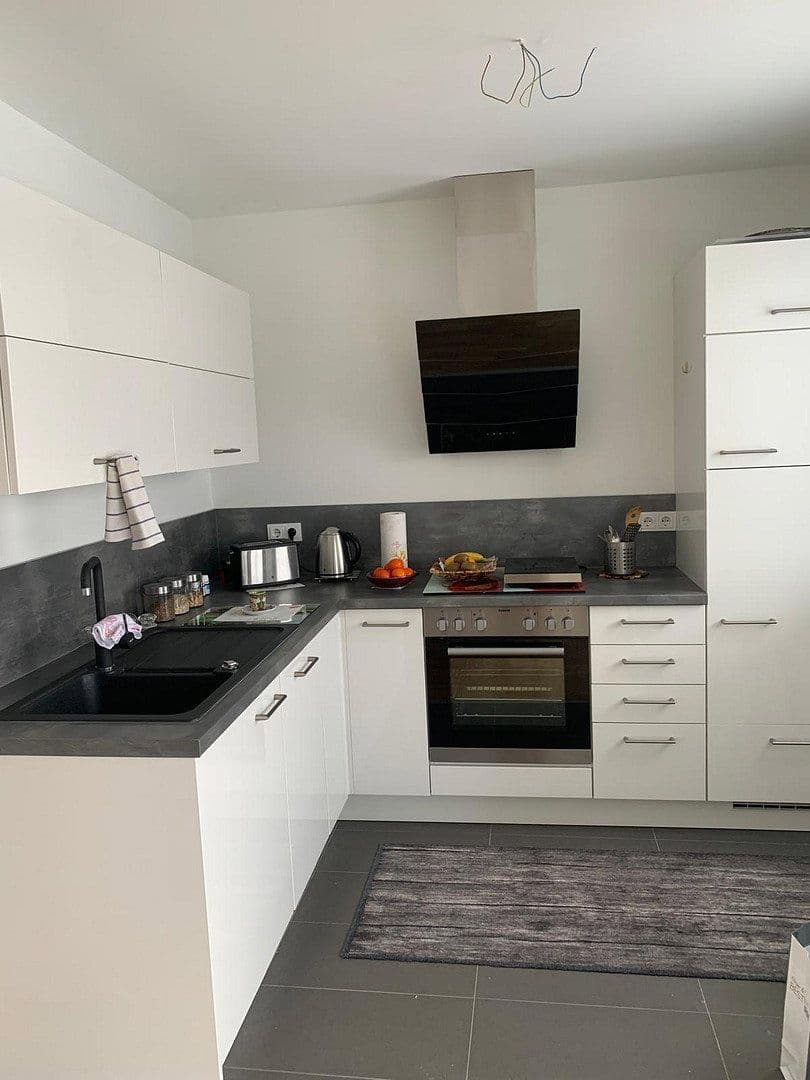 Prenájom bytu 2-izbový 58 m², Aristide-Briand-Str. 16, Herzogenaurach, Bavorsko Prenájom bytu 2-izbový 58 m², Aristide-Briand-Str. 16, Herzogenaurach, Bavorsko