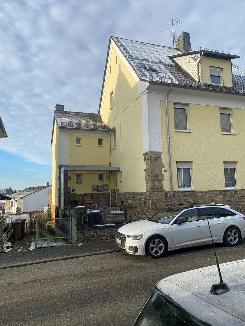 Prenájom bytu 3-izbový 88 m², Ringstraße 16, Höhr-Grenzhausen, Porýnie-Falcko Prenájom bytu 3-izbový 88 m², Ringstraße 16, Höhr-Grenzhausen, Porýnie-Falcko