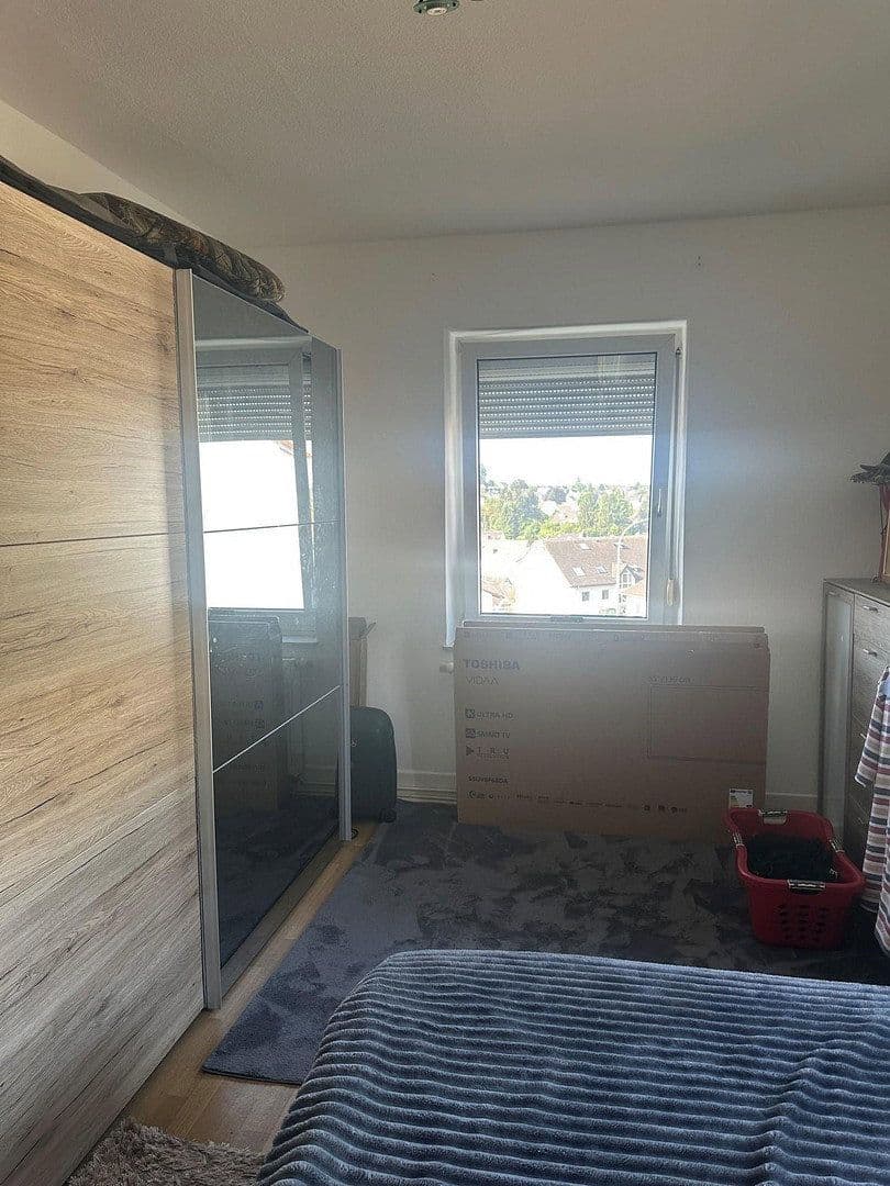Prenájom bytu 3-izbový 88 m², Ringstraße 16, Höhr-Grenzhausen, Porýnie-Falcko Prenájom bytu 3-izbový 88 m², Ringstraße 16, Höhr-Grenzhausen, Porýnie-Falcko
